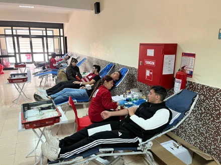 Yüksekokulumuzda Kızılay Kan Bağışı Etkinliği Düzenlendi